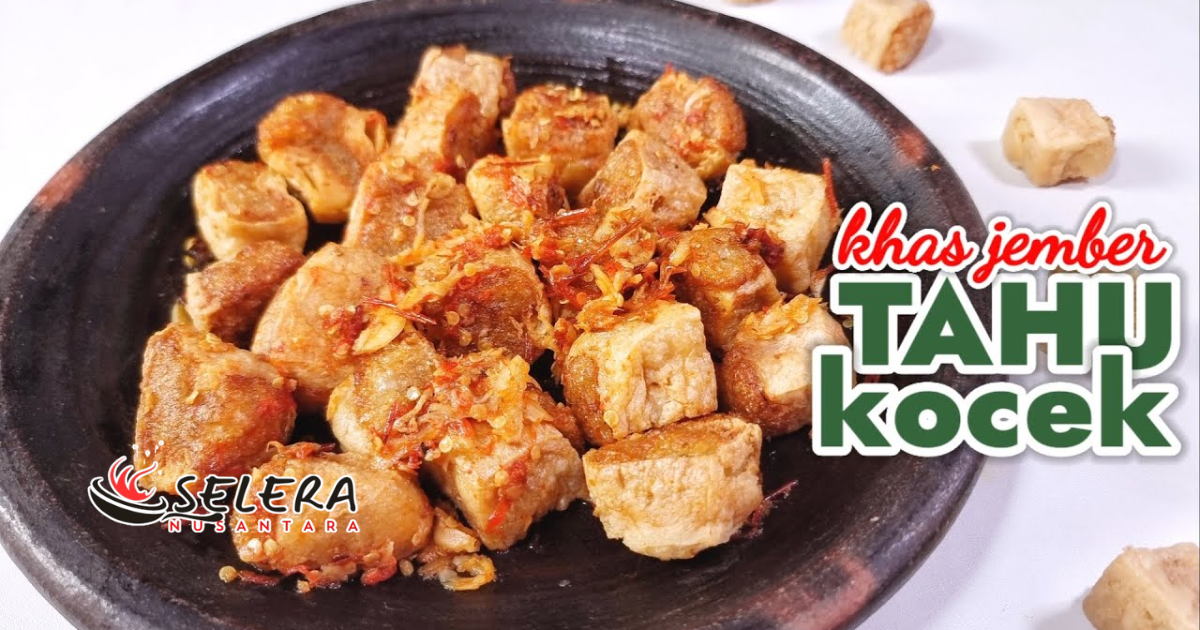 Tahu Kocek Khas Jember Kuliner Jawa Timur Hidangan tahu kocek khas Jember dengan topping sederhana